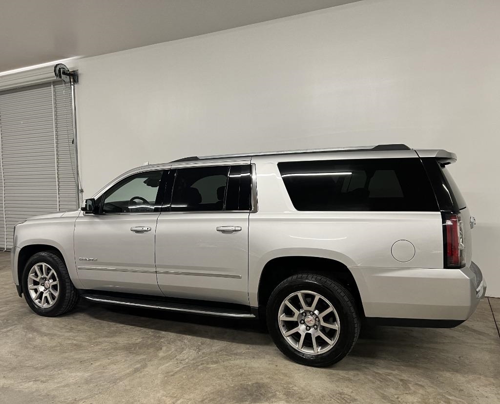 GMC Yukon XL Denali 2WD 2020