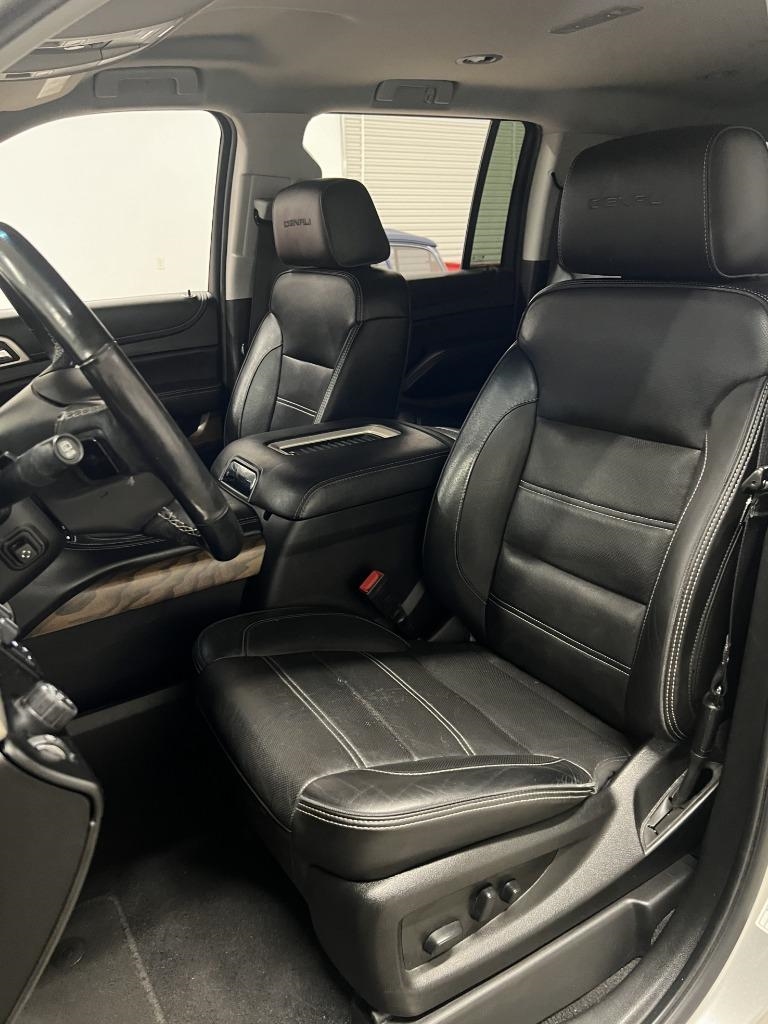 GMC Yukon XL Denali 2WD 2020