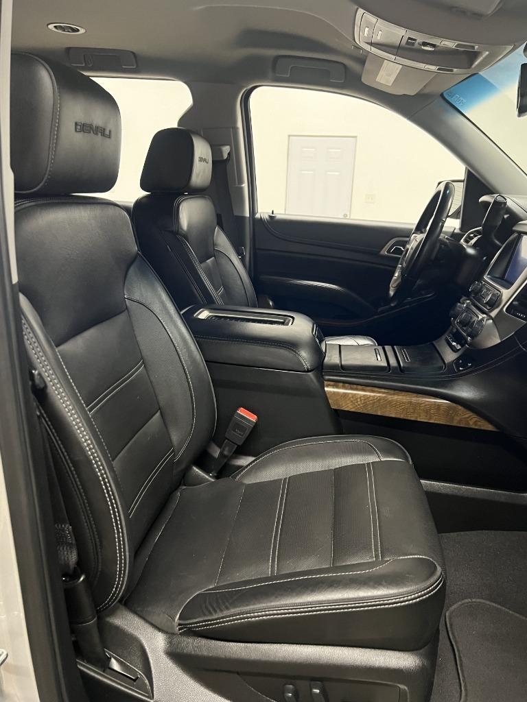 GMC Yukon XL Denali 2WD 2020