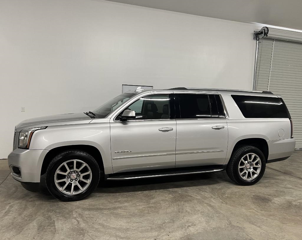 GMC Yukon XL Denali 2WD 2020