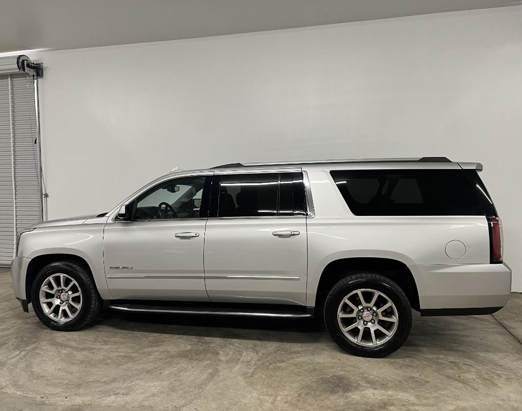 GMC Yukon XL Denali 2WD 2020