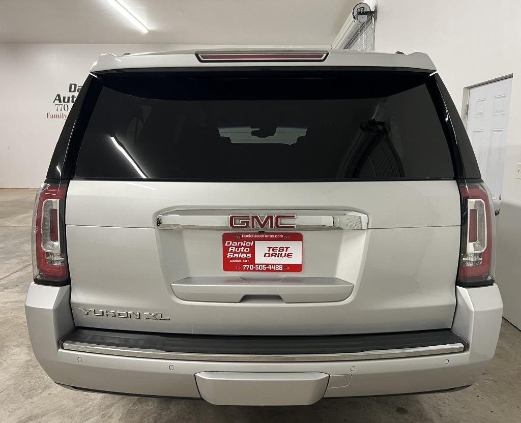 GMC Yukon XL Denali 2WD 2020