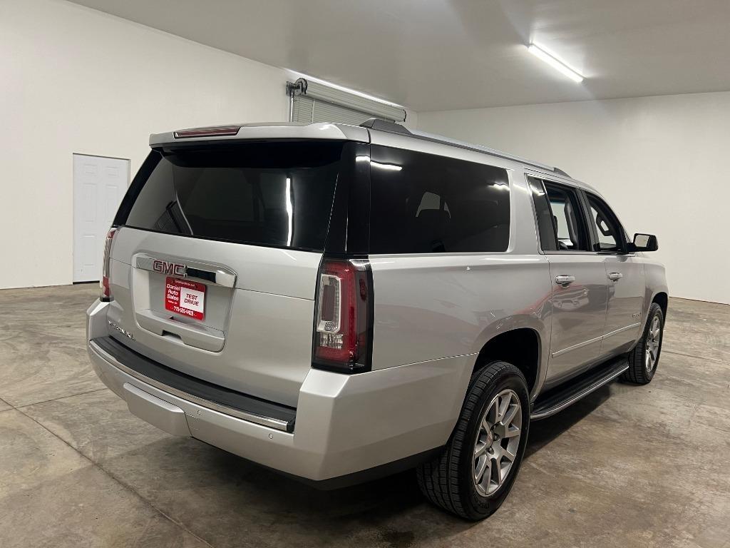 GMC Yukon XL Denali 2WD 2020