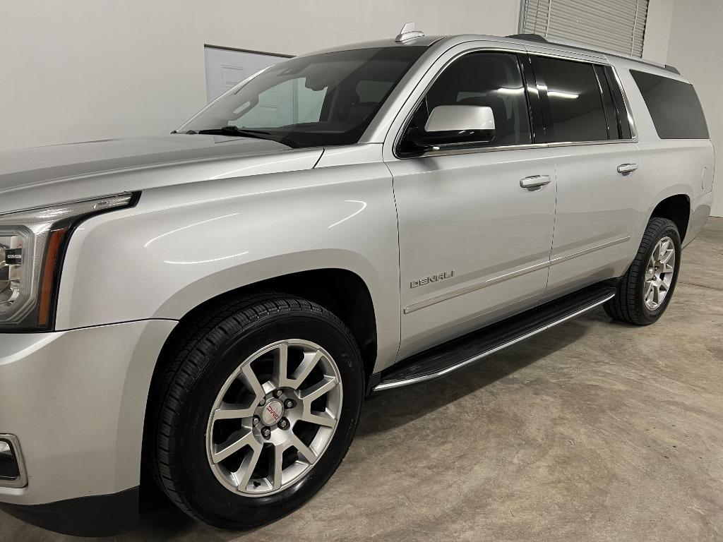 GMC Yukon XL Denali 2WD 2020