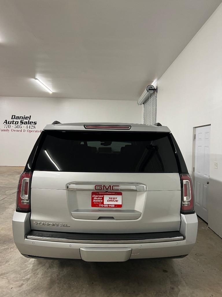 GMC Yukon XL Denali 2WD 2020