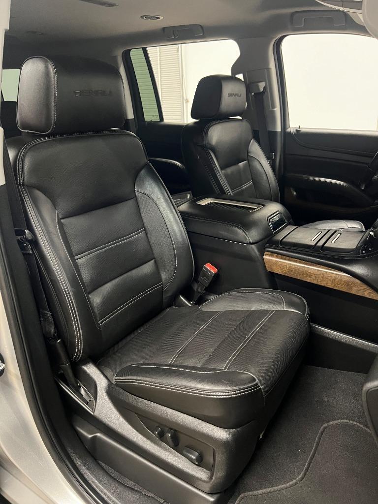 GMC Yukon XL Denali 2WD 2020