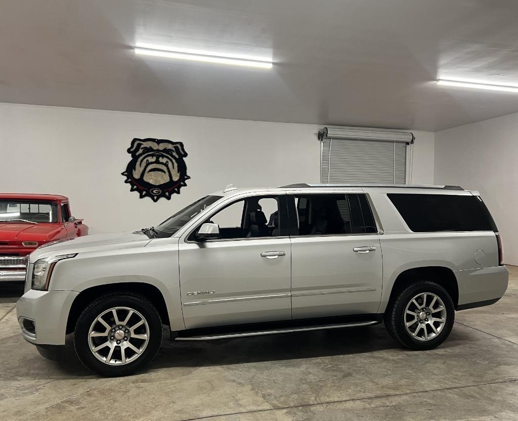 GMC Yukon XL Denali 2WD 2020