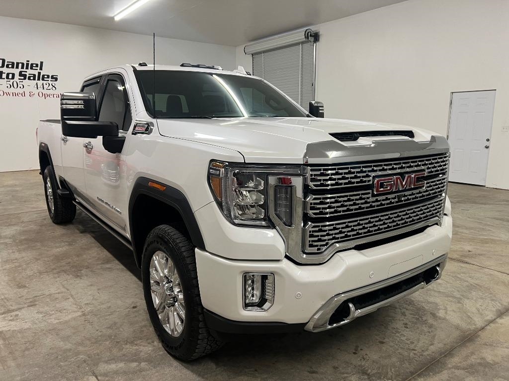 GMC Sierra 2500HD Denali Crew Cab 4WD SB 2022