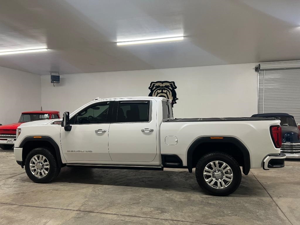 GMC Sierra 2500HD Denali Crew Cab 4WD SB 2022