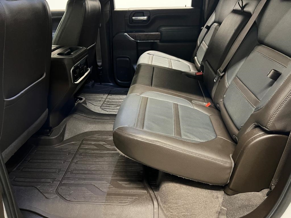 GMC Sierra 2500HD Denali Crew Cab 4WD SB 2022