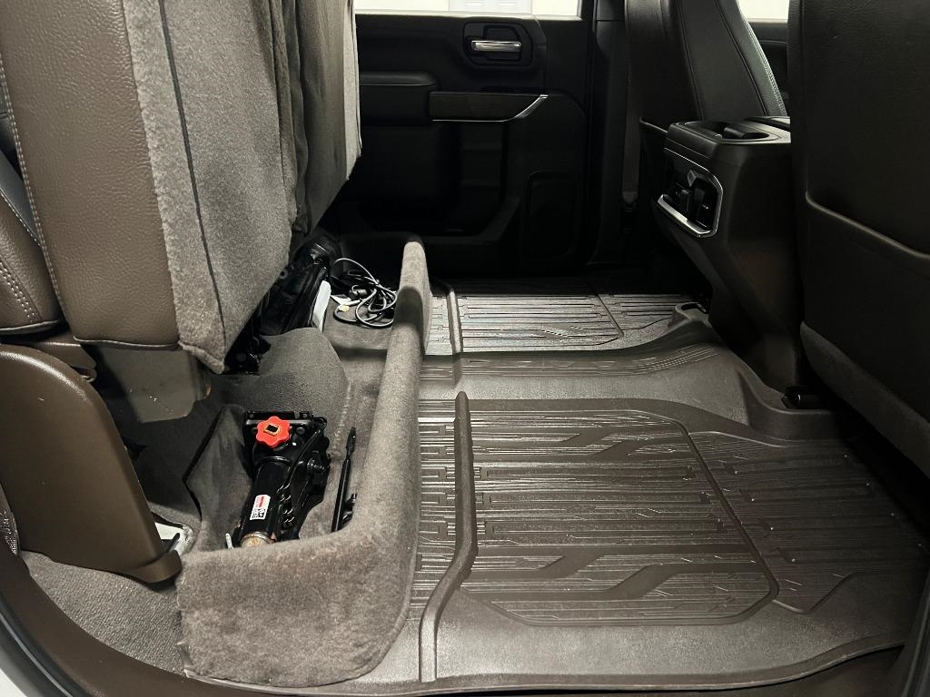 GMC Sierra 2500HD Denali Crew Cab 4WD SB 2022