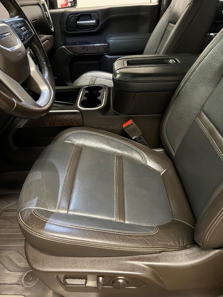 GMC Sierra 2500HD Denali Crew Cab 4WD SB 2022