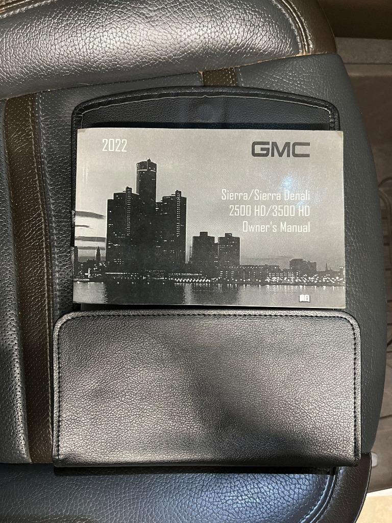 GMC Sierra 2500HD Denali Crew Cab 4WD SB 2022