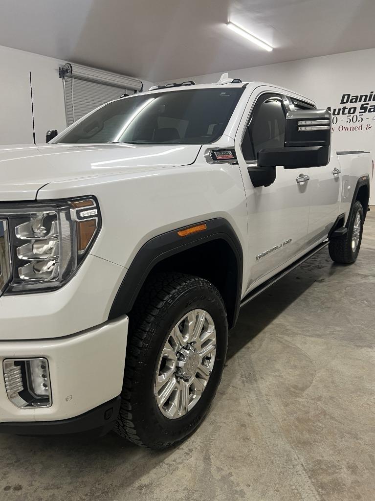 GMC Sierra 2500HD Denali Crew Cab 4WD SB 2022
