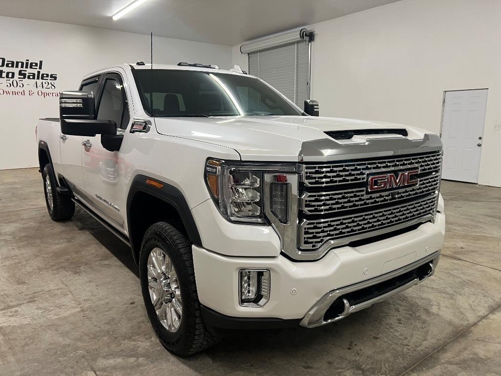 GMC Sierra 2500HD Denali Crew Cab 4WD SB 2022
