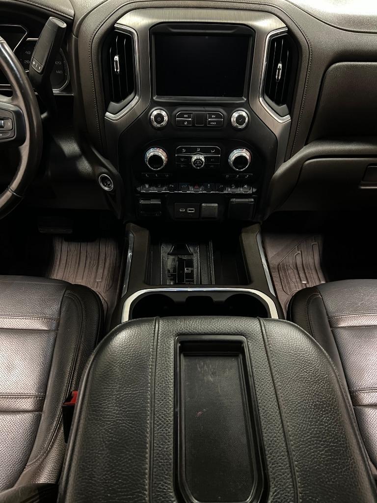 GMC Sierra 2500HD Denali Crew Cab 4WD SB 2022