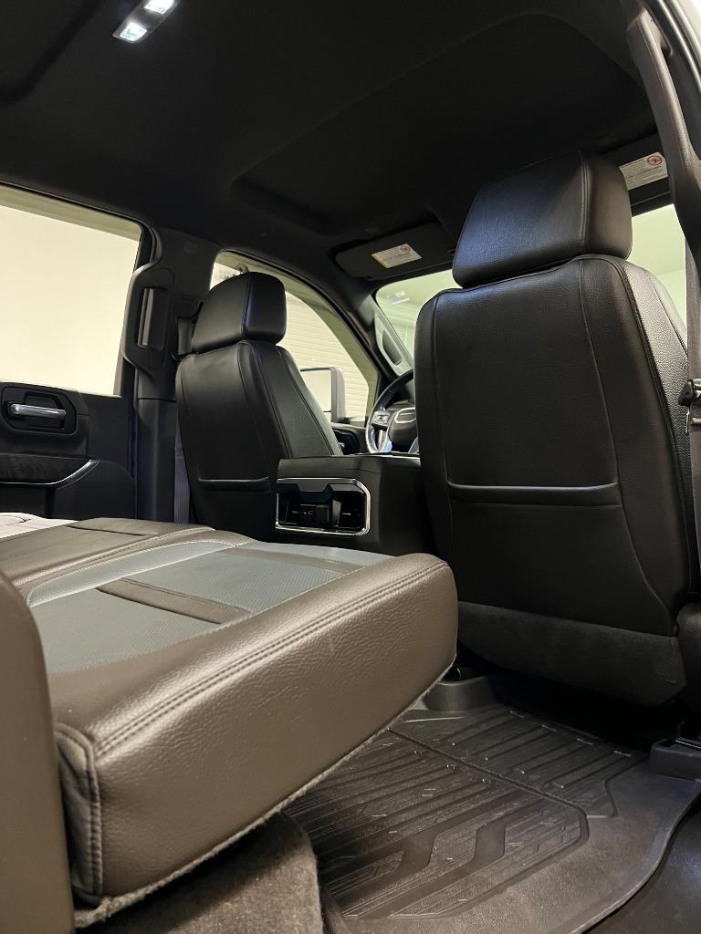 GMC Sierra 2500HD Denali Crew Cab 4WD SB 2022