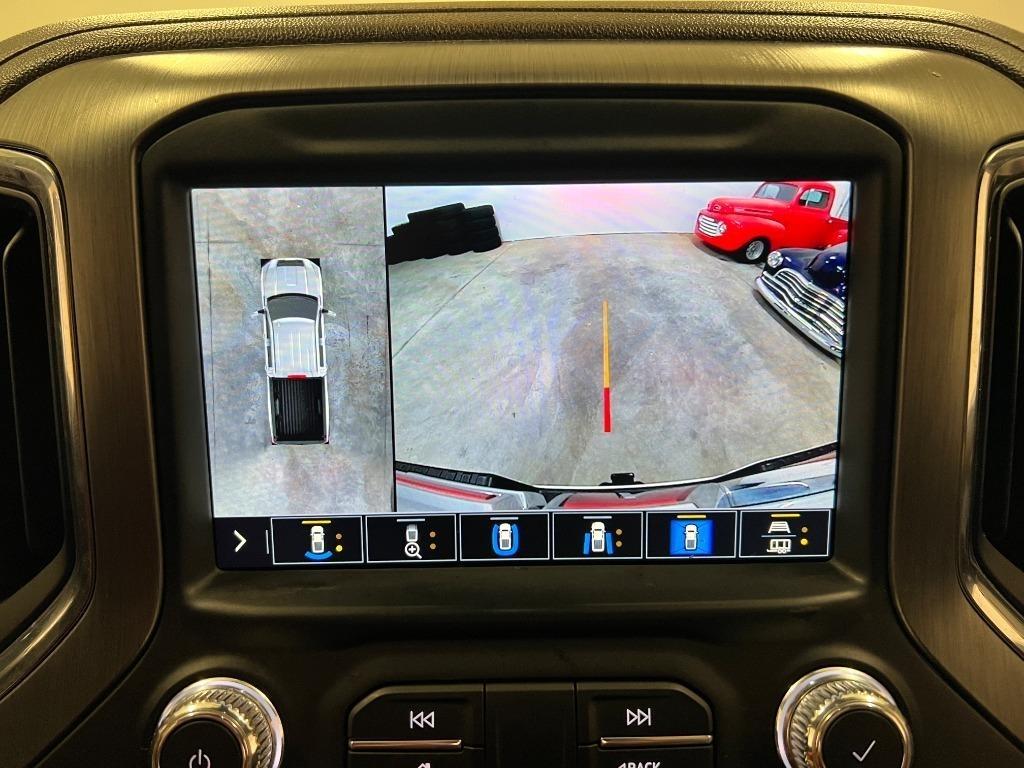 GMC Sierra 2500HD Denali Crew Cab 4WD SB 2022