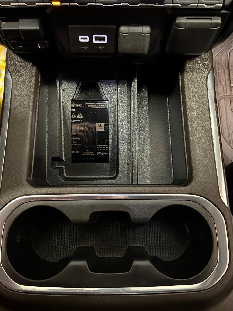 GMC Sierra 2500HD Denali Crew Cab 4WD SB 2022