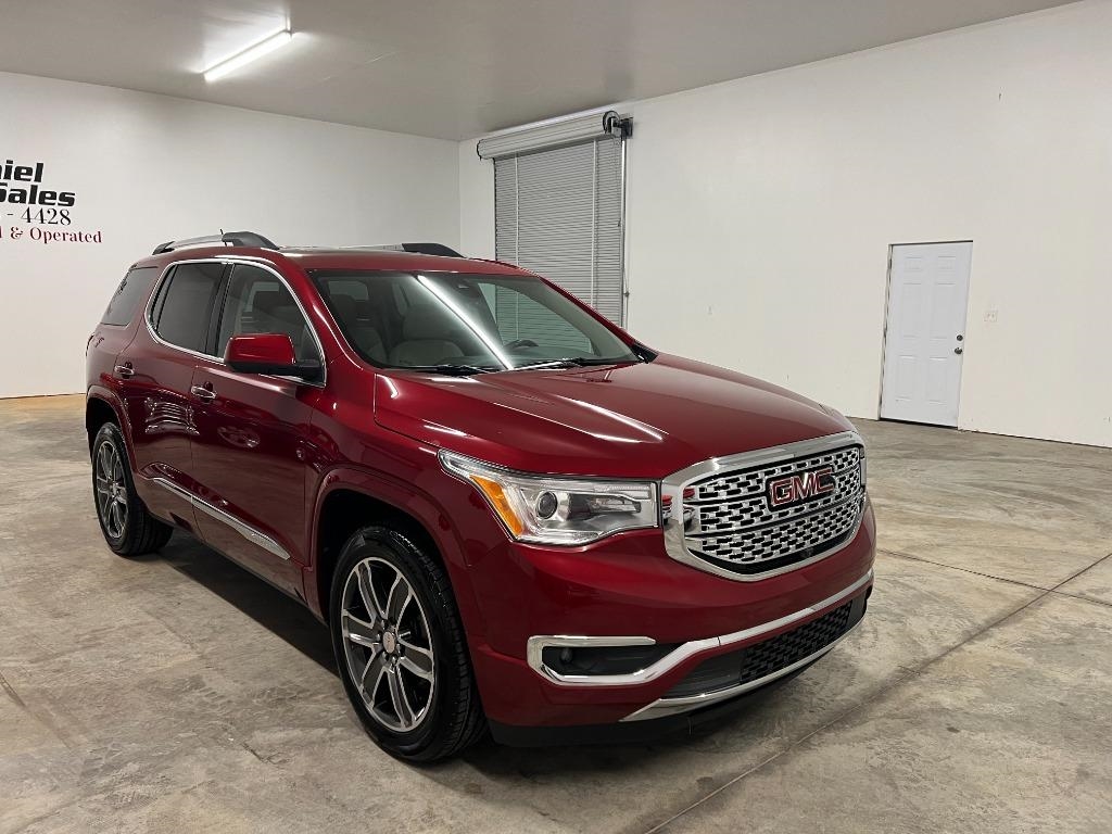 GMC Acadia Denali 2019