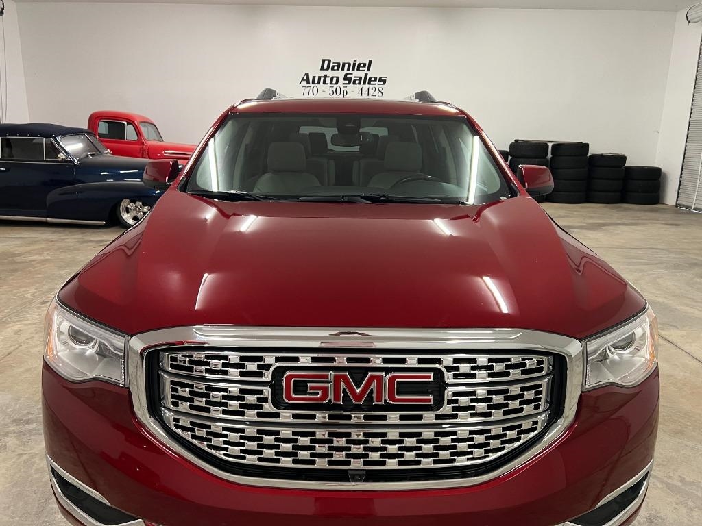 GMC Acadia Denali 2019
