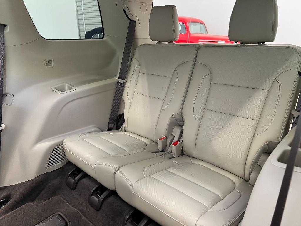 GMC Acadia Denali 2019