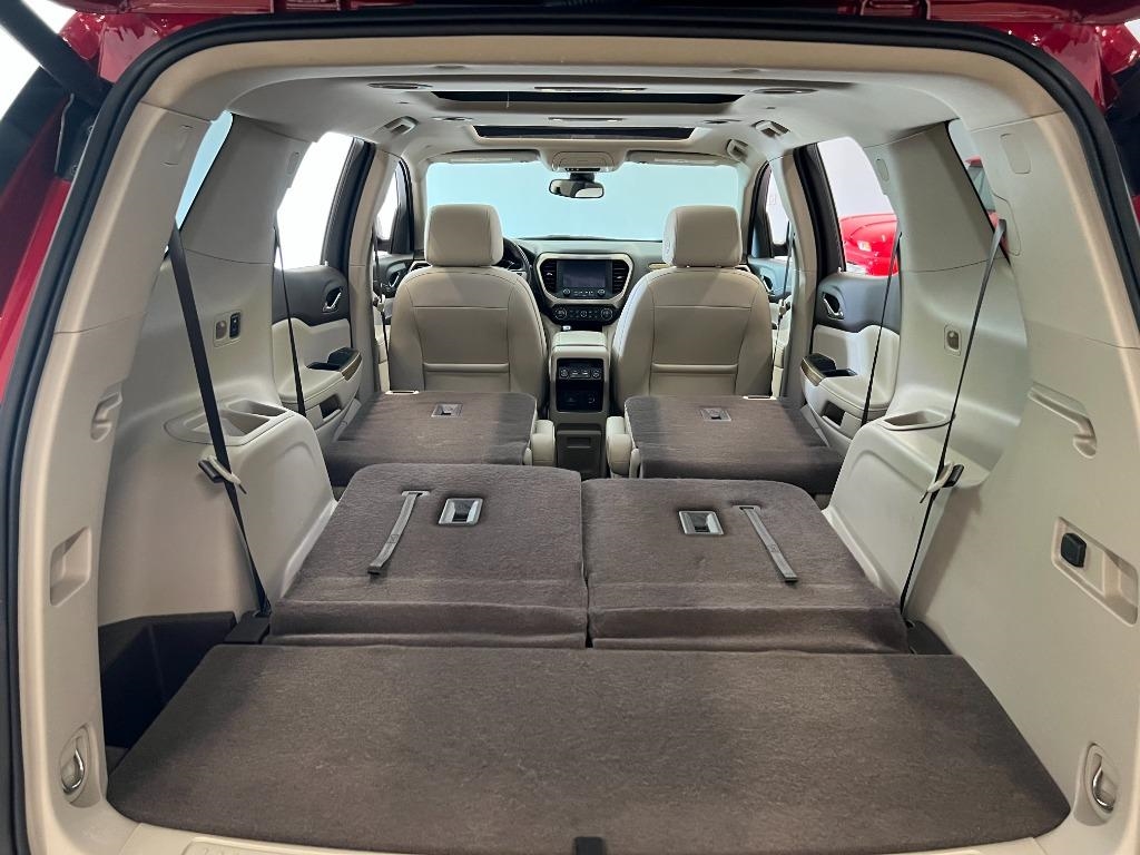 GMC Acadia Denali 2019