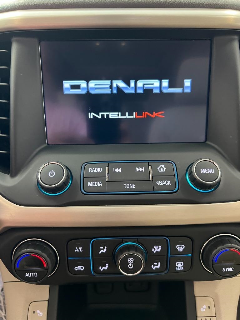 GMC Acadia Denali 2019