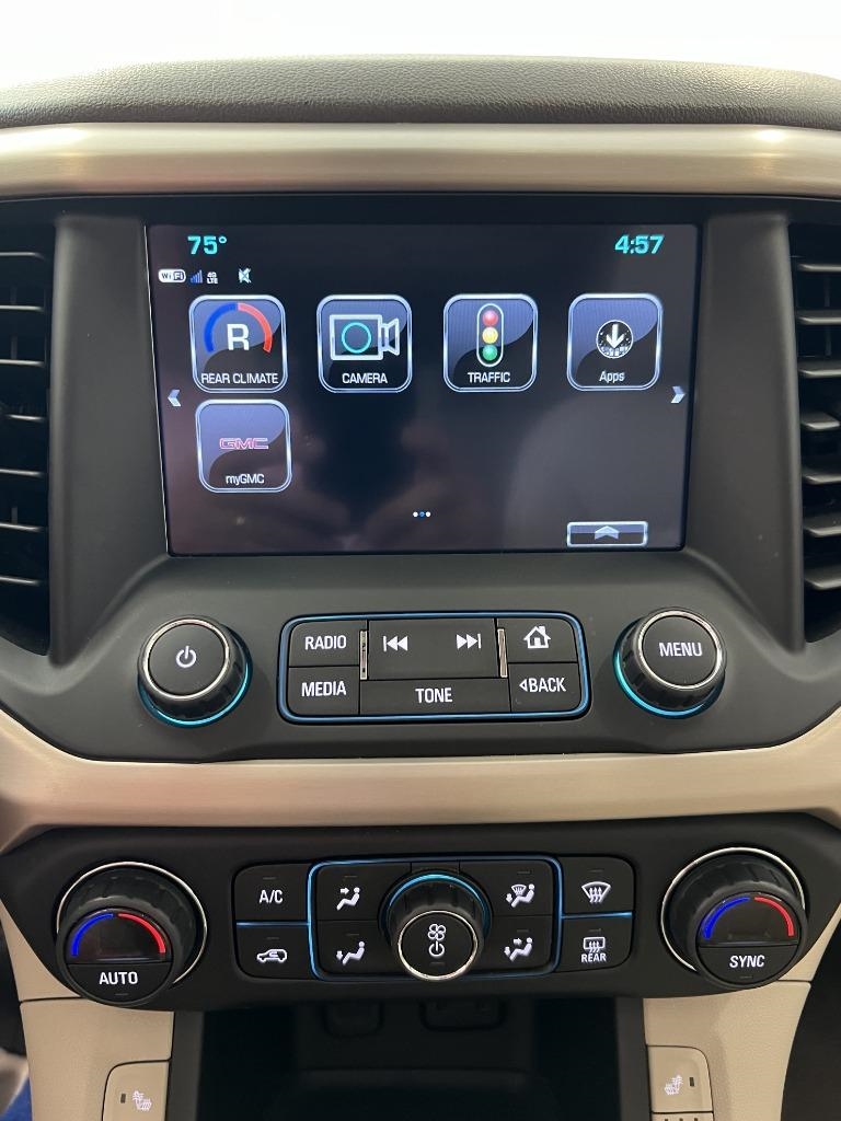 GMC Acadia Denali 2019