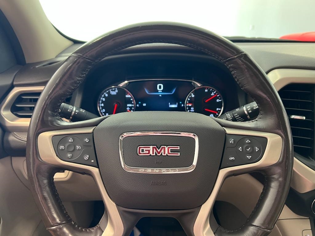 GMC Acadia Denali 2019