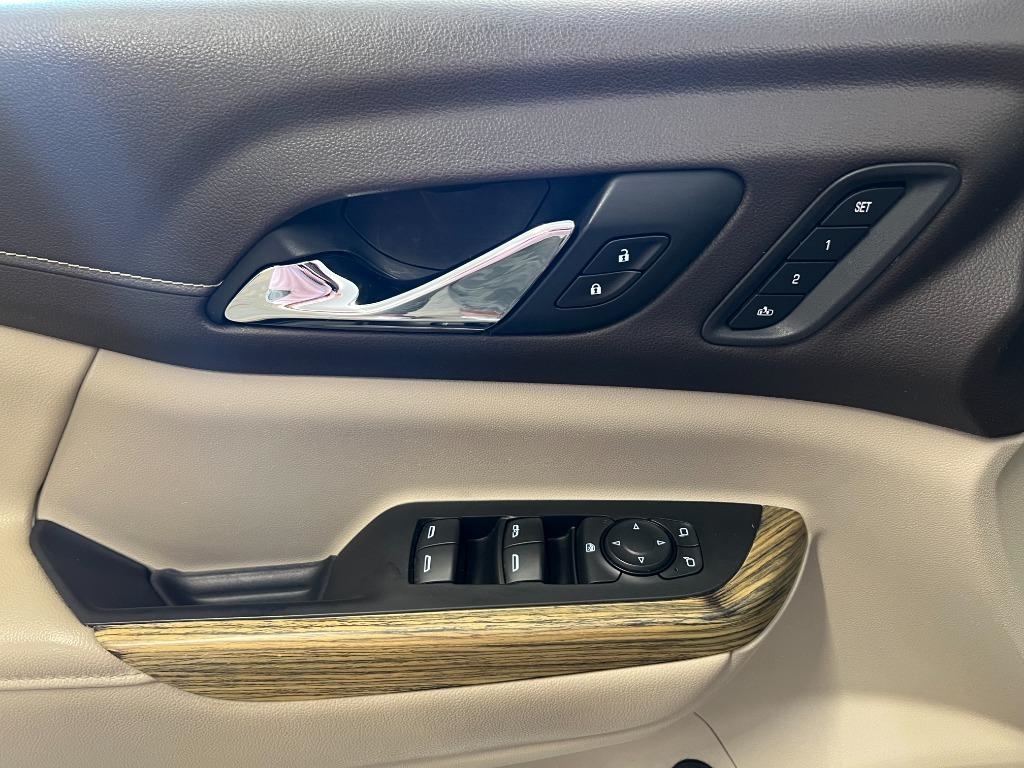 GMC Acadia Denali 2019