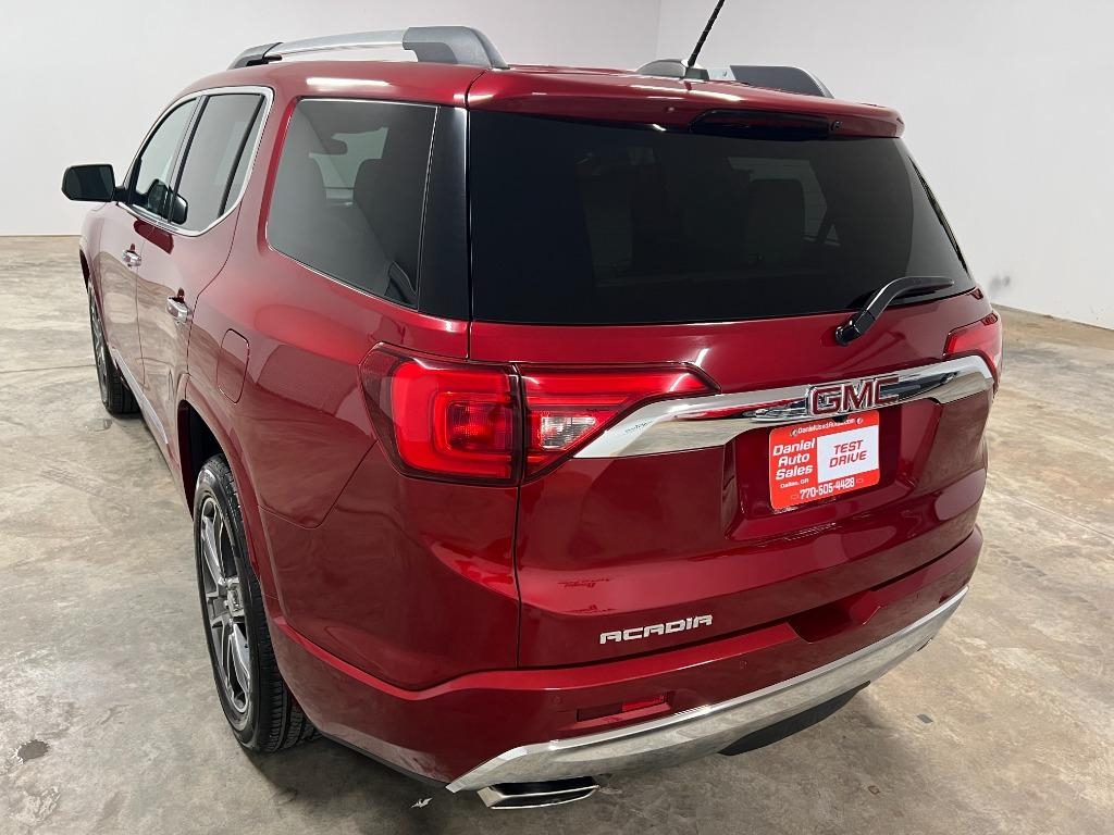 GMC Acadia Denali 2019