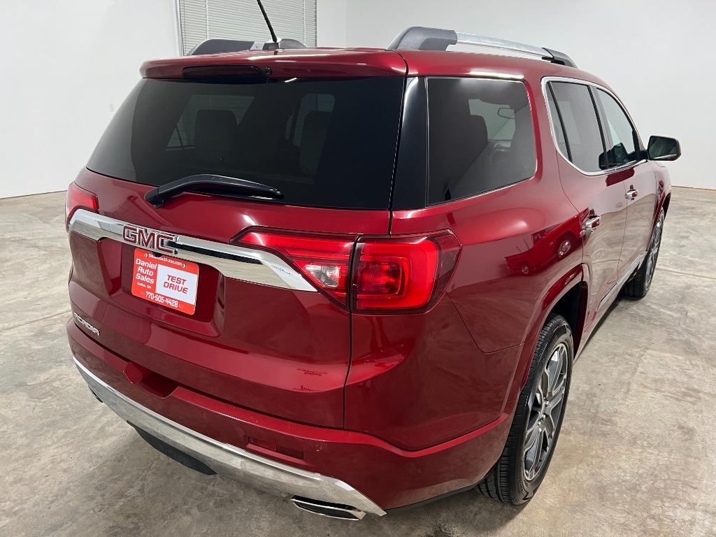 GMC Acadia Denali 2019