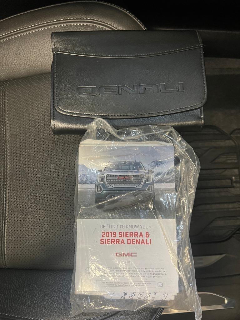 GMC Sierra 1500 Denali Crew Cab 4WD 2019