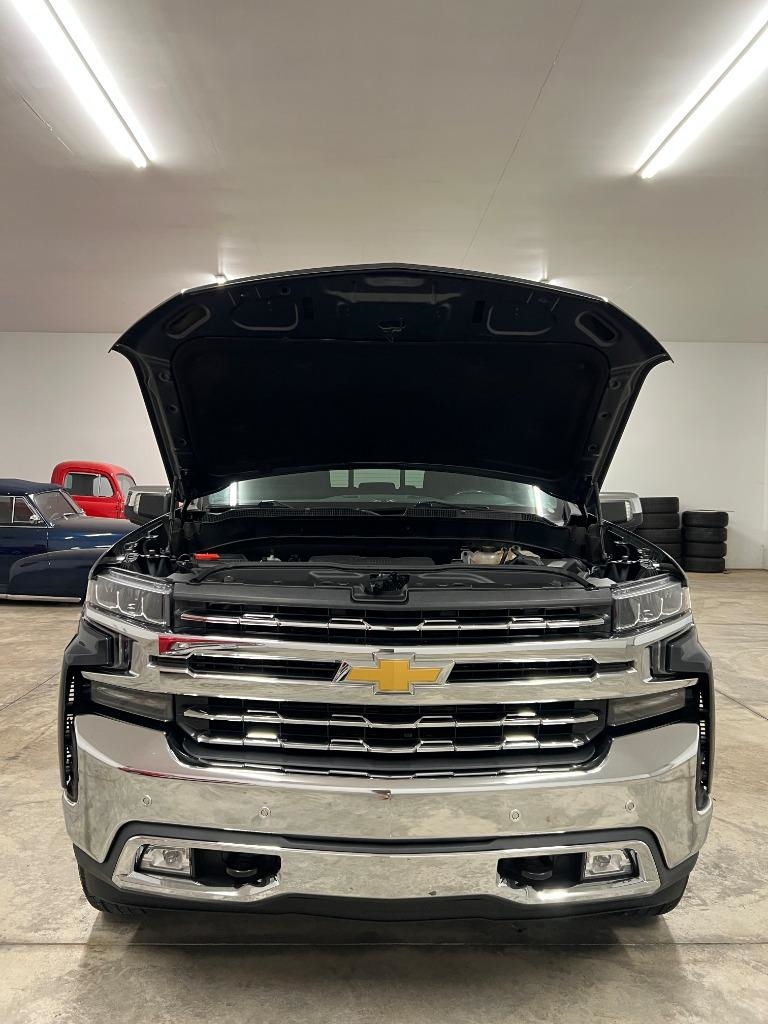 Chevrolet Silverado 1500 LTZ Crew Cab 4WD 2019
