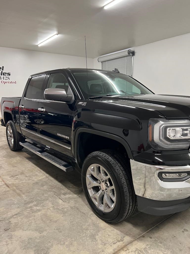 GMC Sierra 1500 SLT Crew Cab Long Box 4WD 2018
