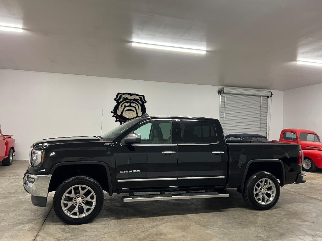 GMC Sierra 1500 SLT Crew Cab Long Box 4WD 2018