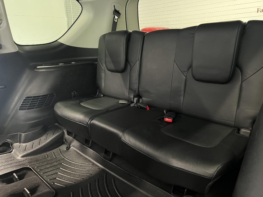 Nissan Armada Platinum 2WD 2019