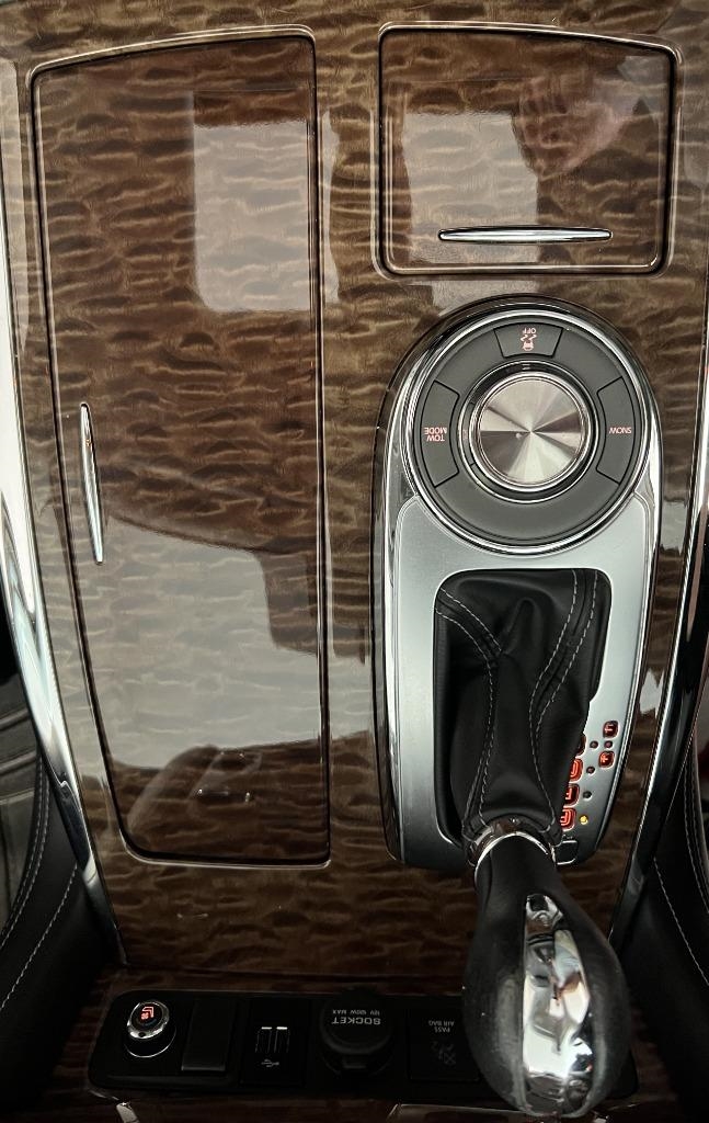 Nissan Armada Platinum 2WD 2019