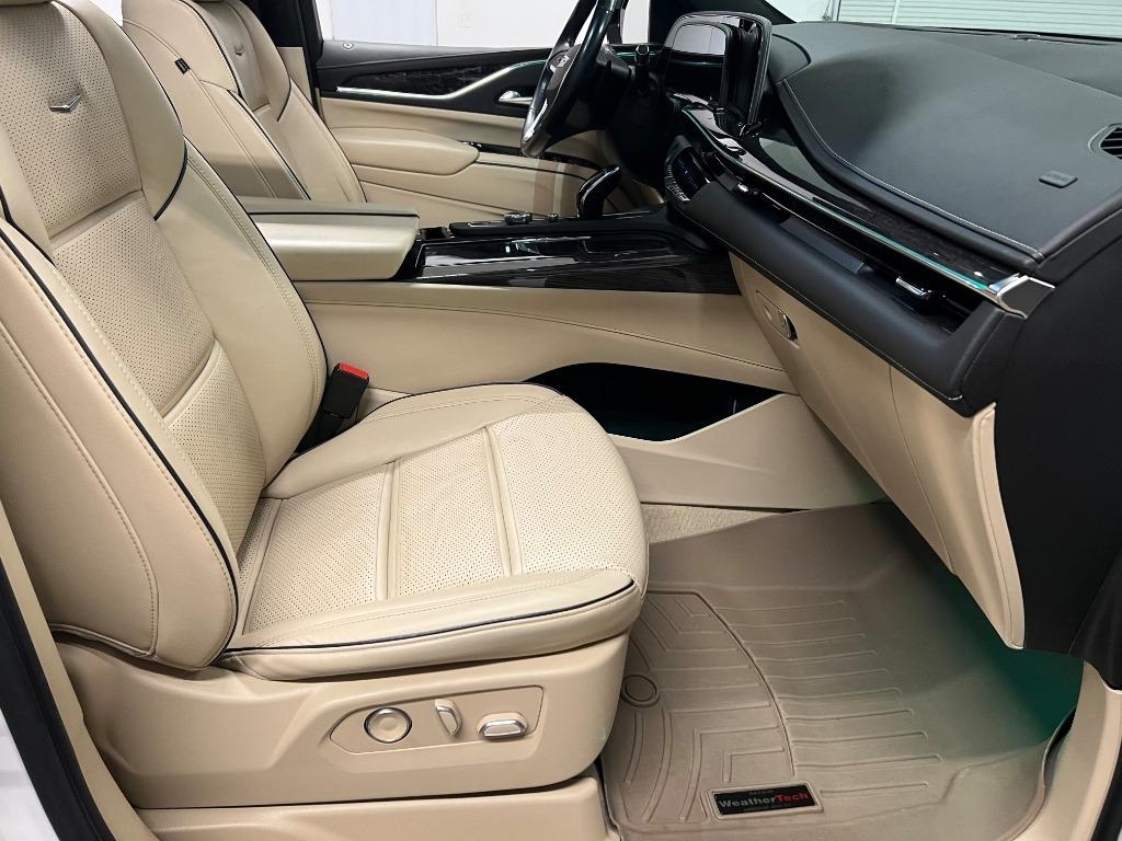 Cadillac Escalade Premium Luxury AWD 2021