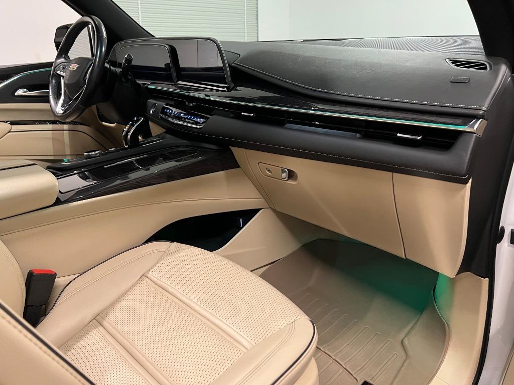 Cadillac Escalade Premium Luxury AWD 2021