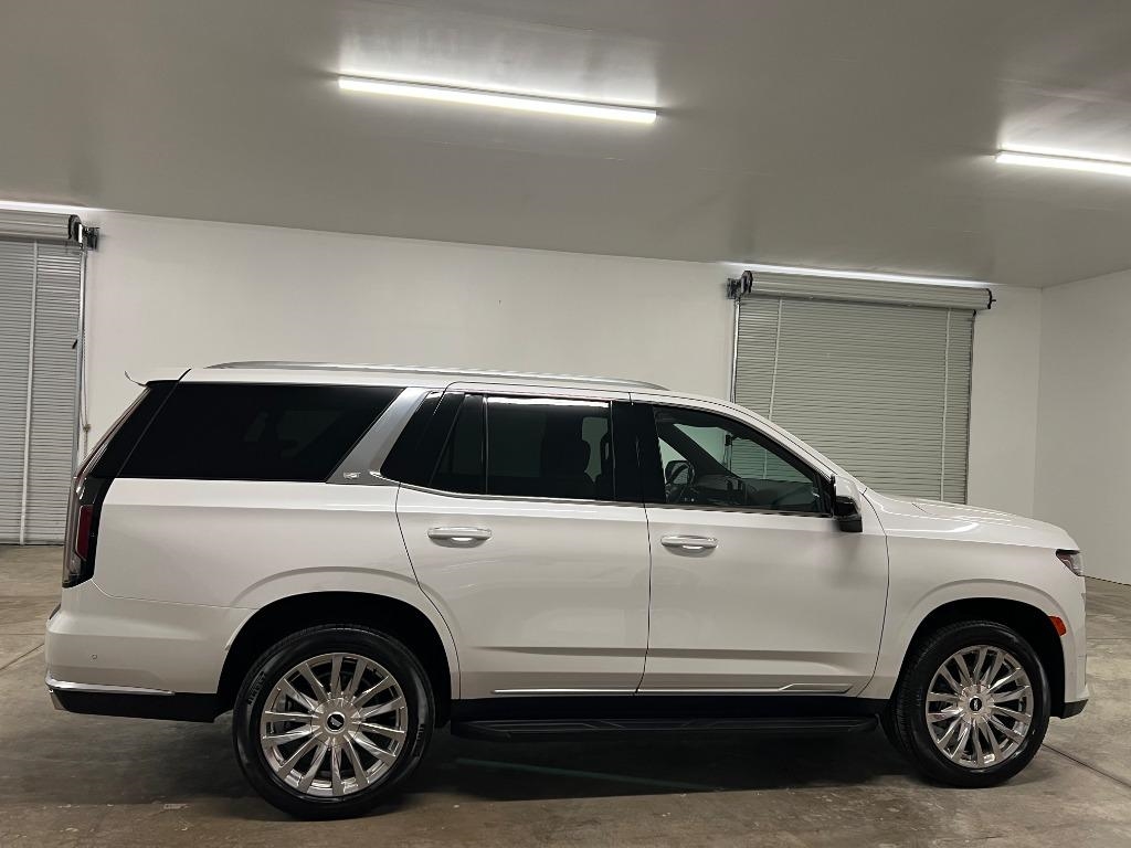 Cadillac Escalade Premium Luxury AWD 2021