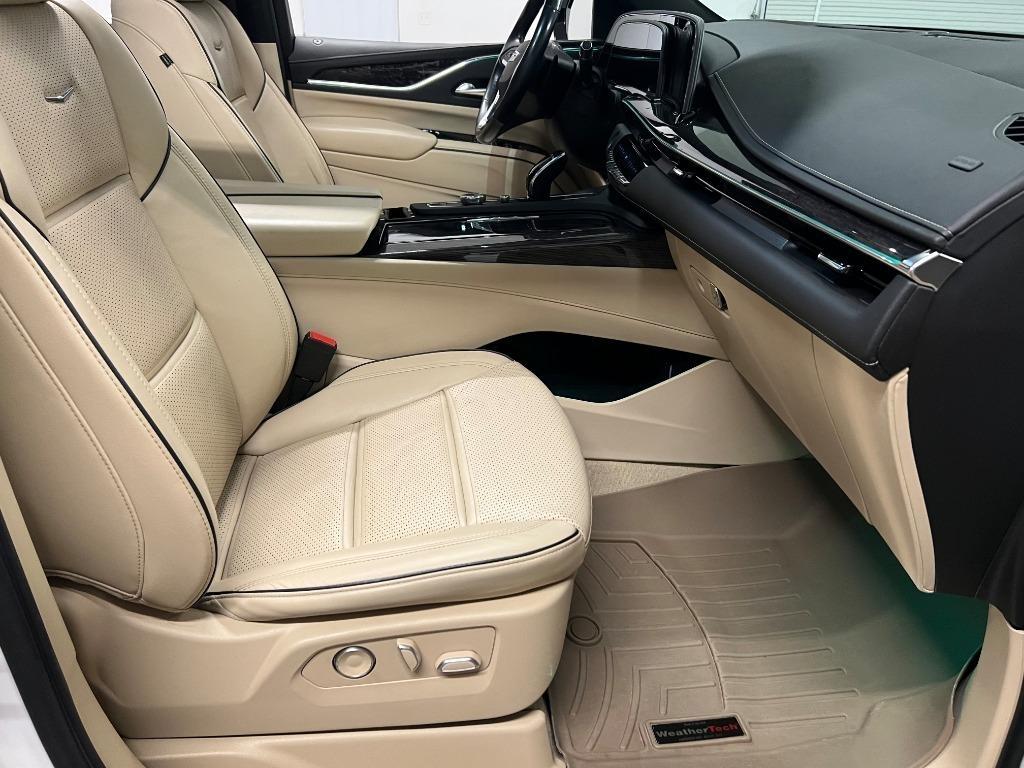 Cadillac Escalade Premium Luxury AWD 2021