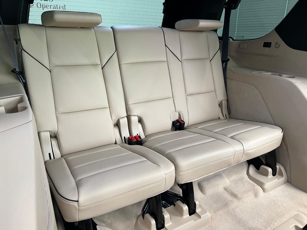 Cadillac Escalade Premium Luxury AWD 2021