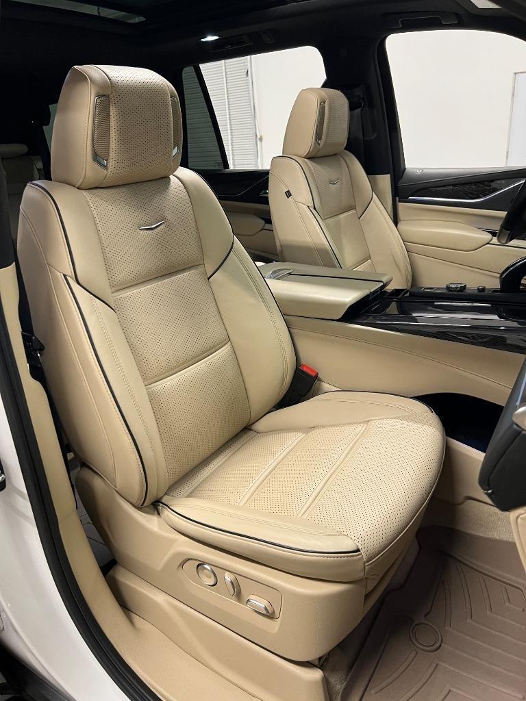 Cadillac Escalade Premium Luxury AWD 2021