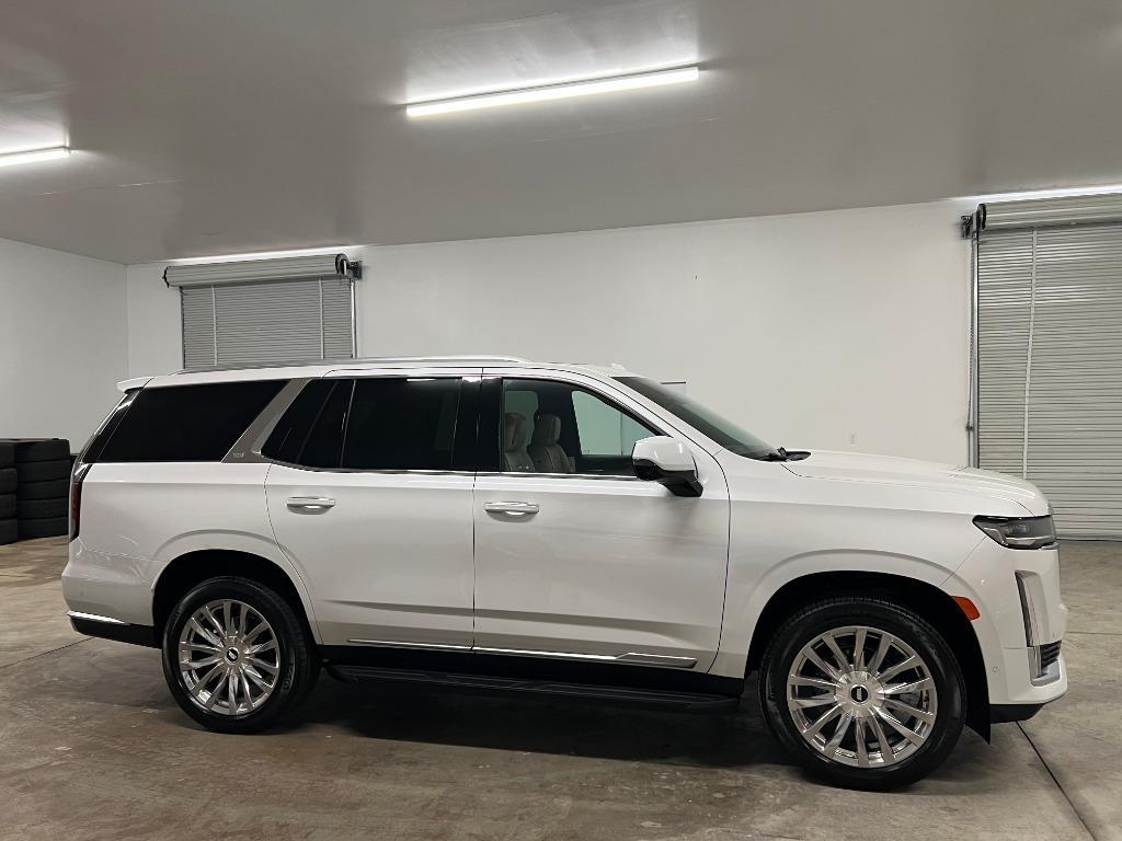 Cadillac Escalade Premium Luxury AWD 2021