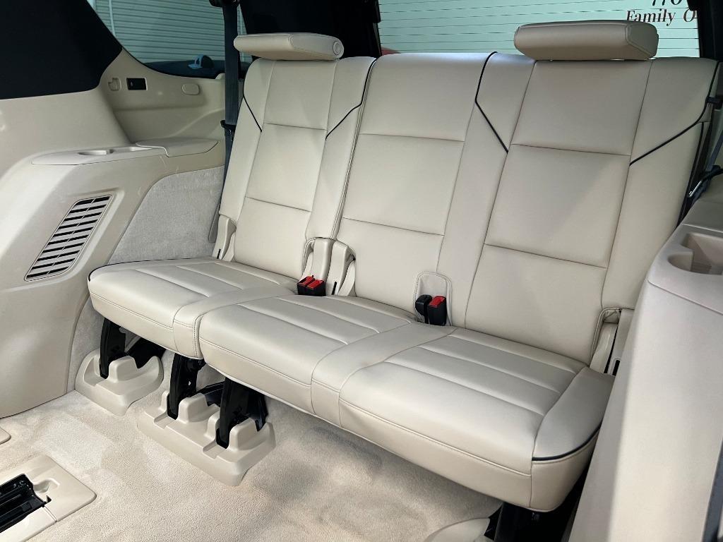 Cadillac Escalade Premium Luxury AWD 2021