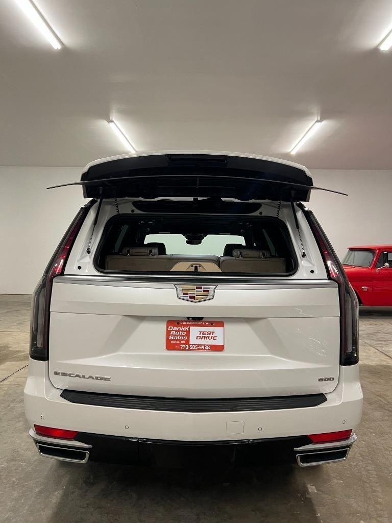 Cadillac Escalade Premium Luxury AWD 2021