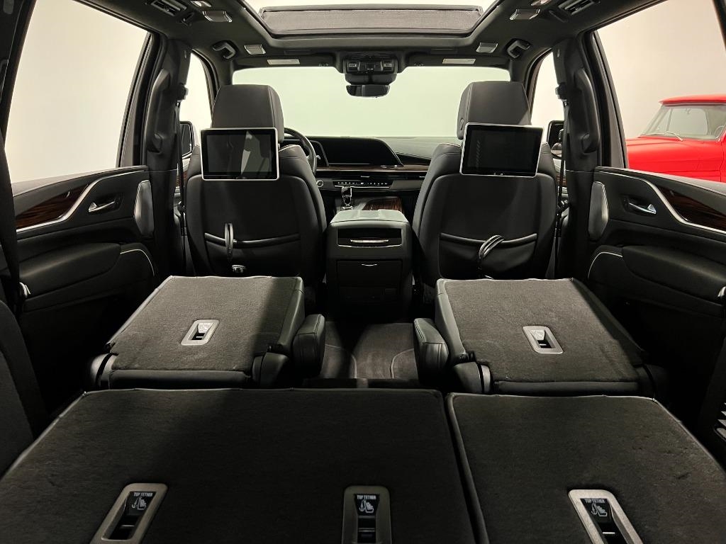 Cadillac Escalade ESV Premium Luxury 4WD 2022