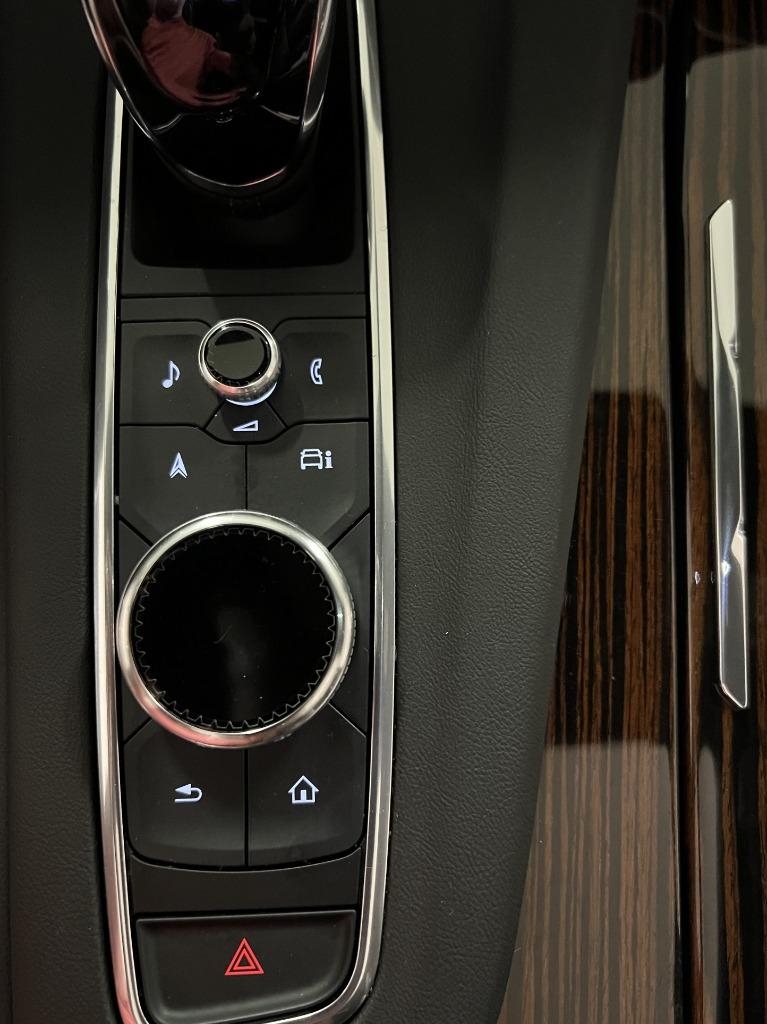 Cadillac Escalade ESV Premium Luxury 4WD 2022